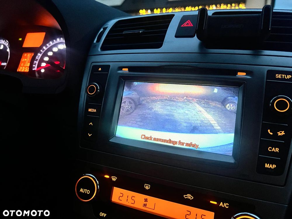 Toyota Avensis 2.0 D-4D Executive - 14