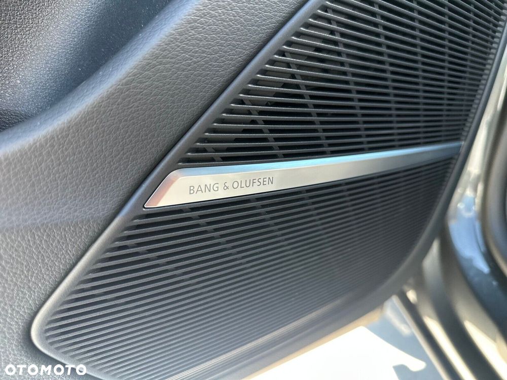 Audi Q8 - 16
