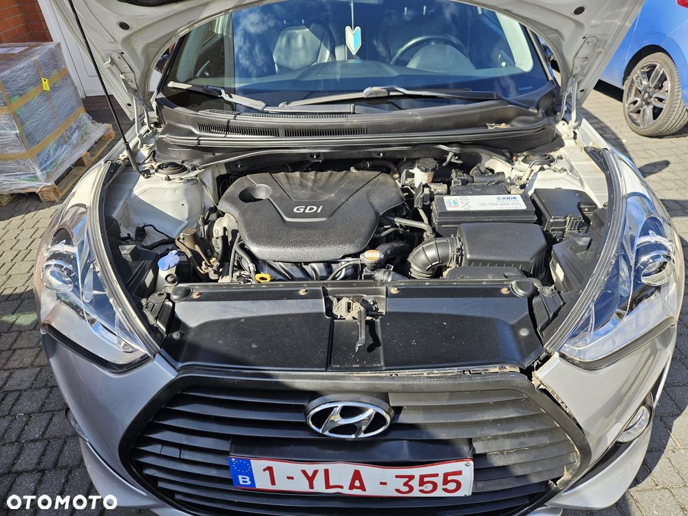 Hyundai Veloster 1.6 Premium - 5
