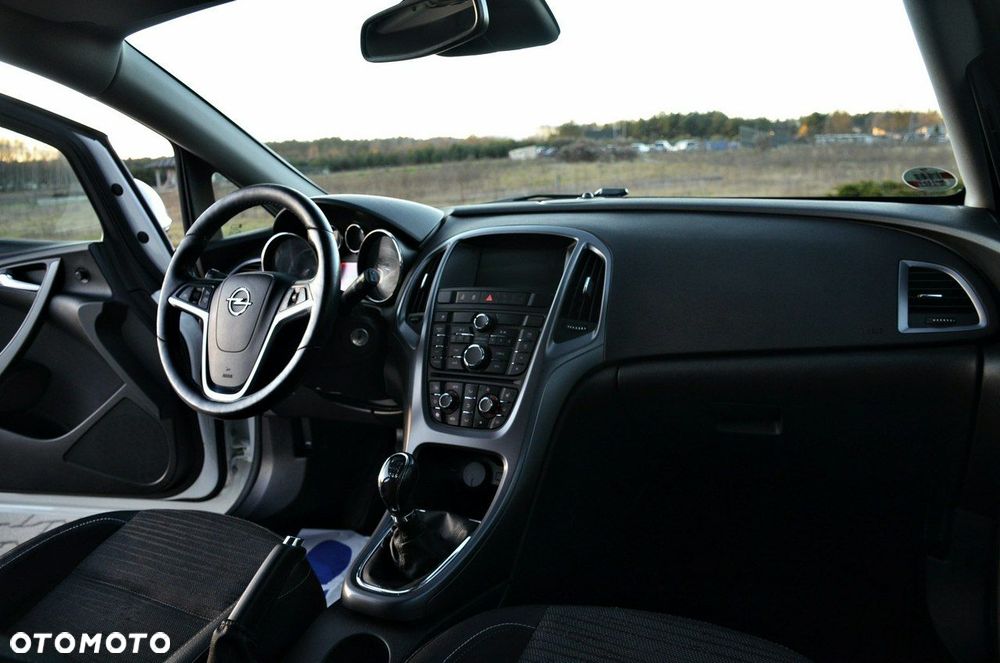 Opel Astra - 18