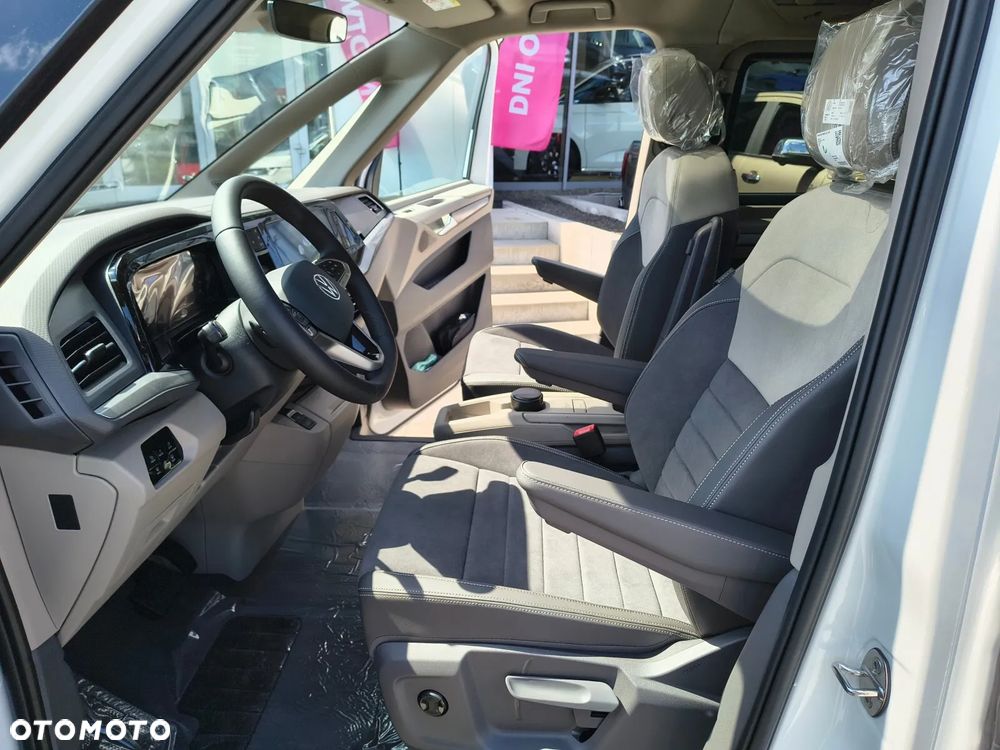 Volkswagen Multivan - 5