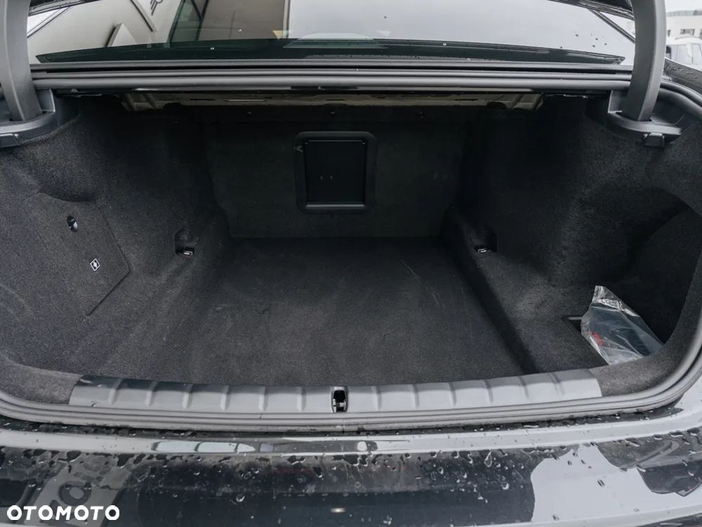 BMW Seria 7 - 21
