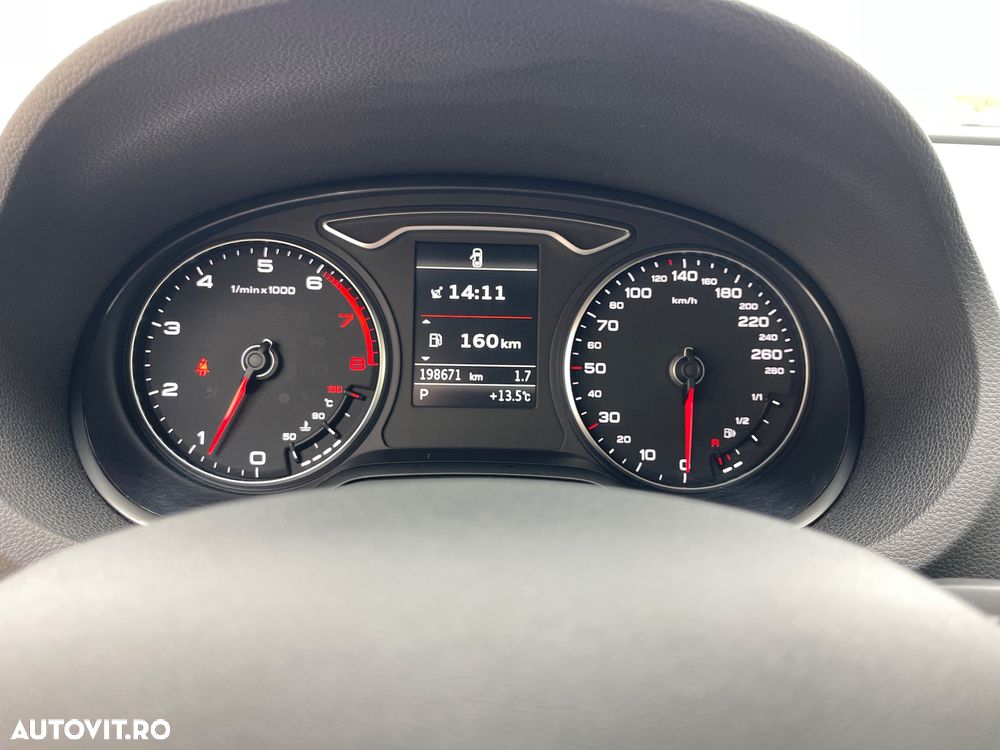 Audi A3 1.4 TFSI Stronic Ambition - 39