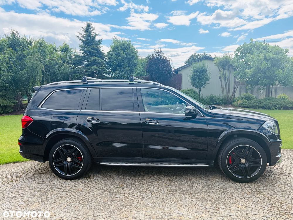 Mercedes-Benz GL 350 BlueTEC 4-Matic - 2