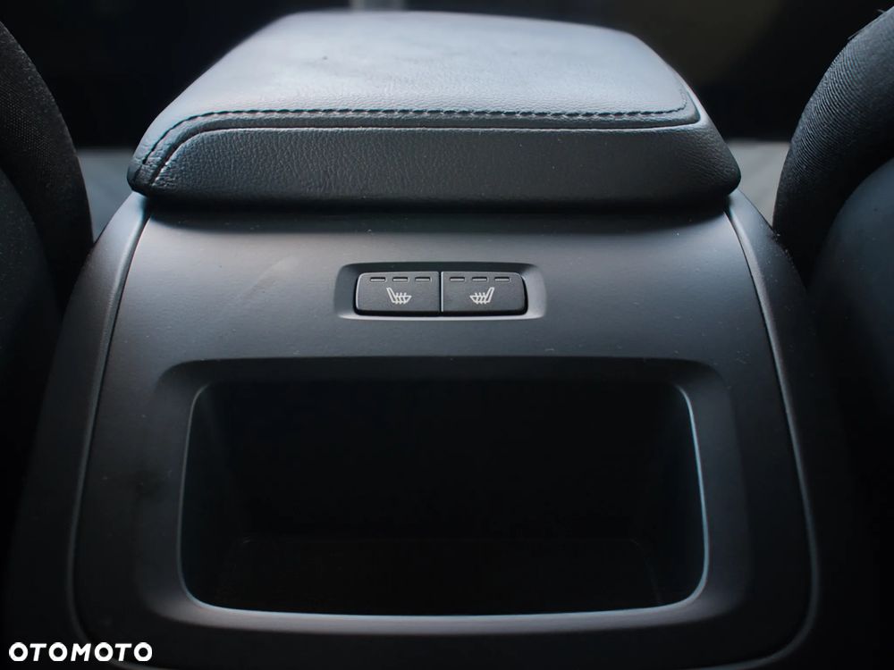 Volvo V60 B3 B Core - 12