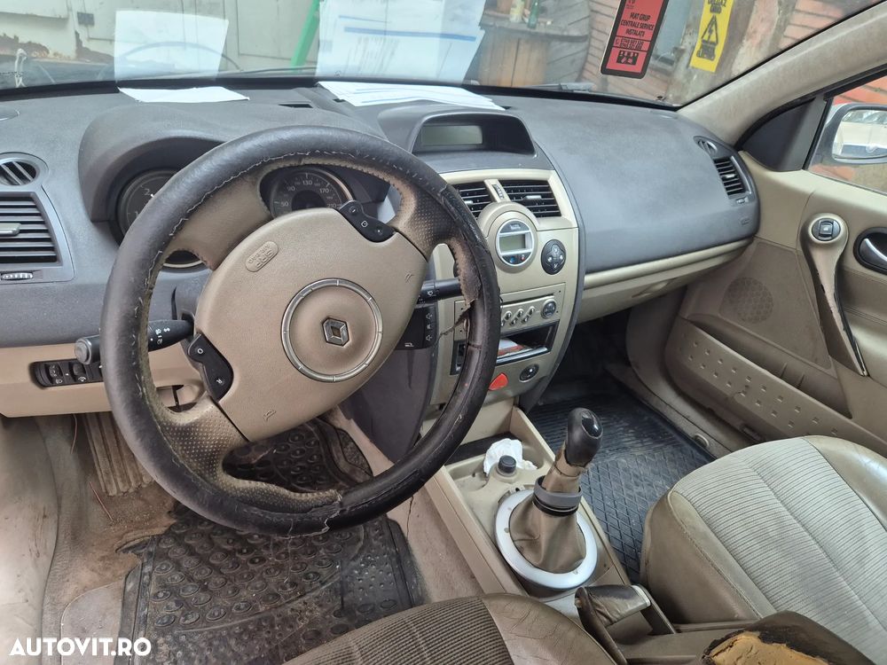 Renault Megane 1.5 dCi Confort Privilege - 9