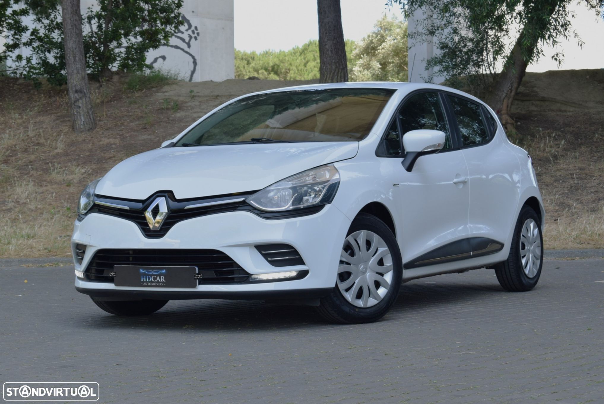 Renault Clio 1.2 Zen - 1