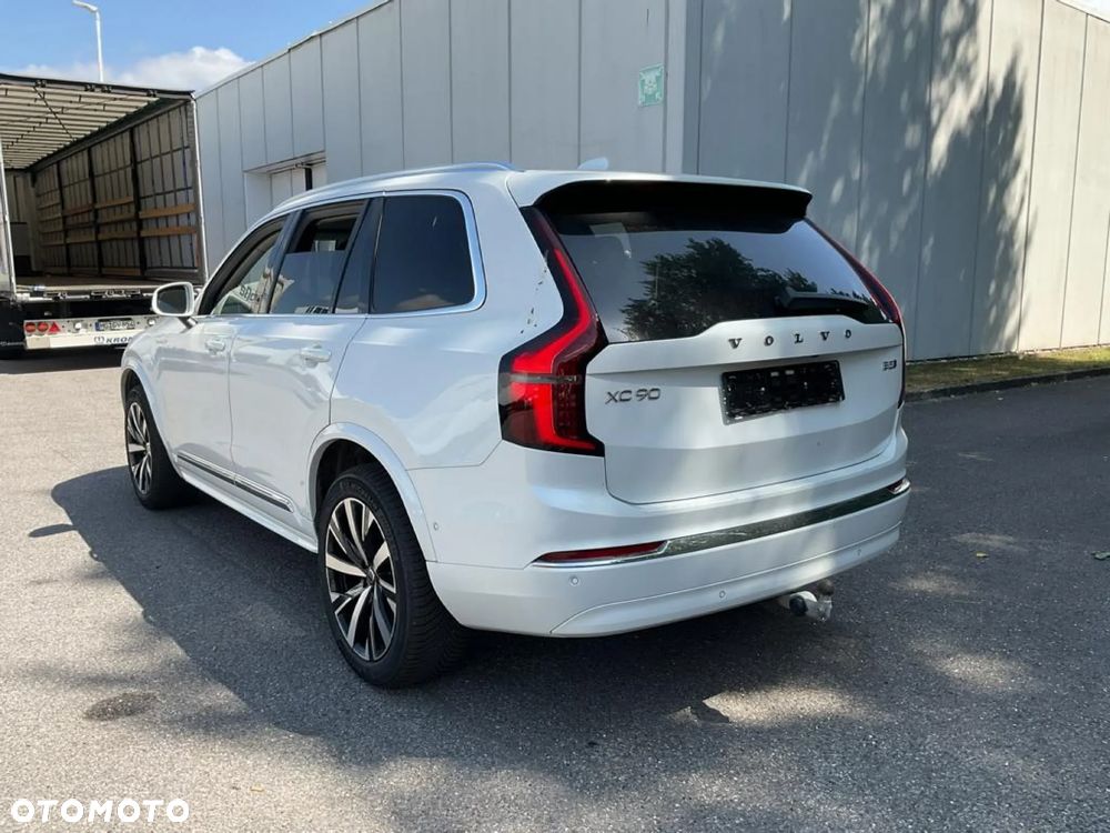 Volvo XC 90 - 3