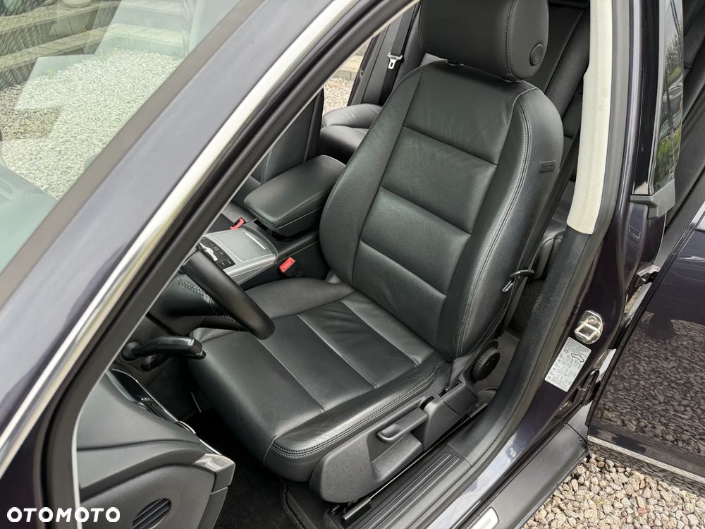 Audi A6 Avant - 22