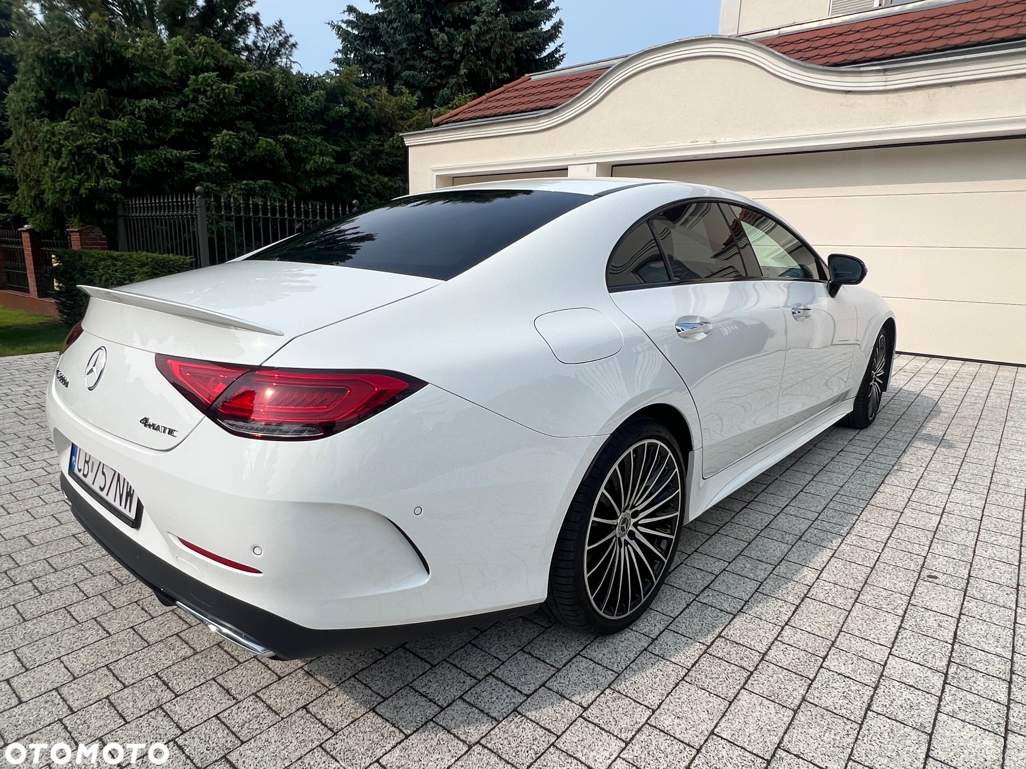 Mercedes-Benz CLS - 13