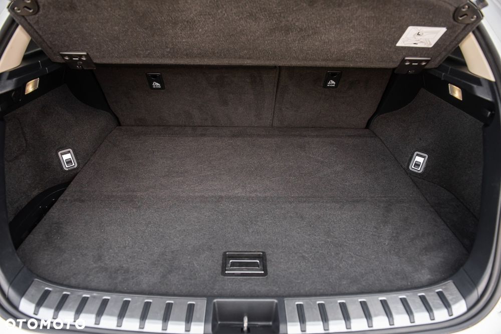 Lexus NX 300h Executive-Line - 31