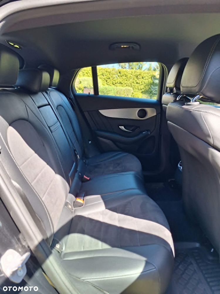 Mercedes-Benz GLC - 7