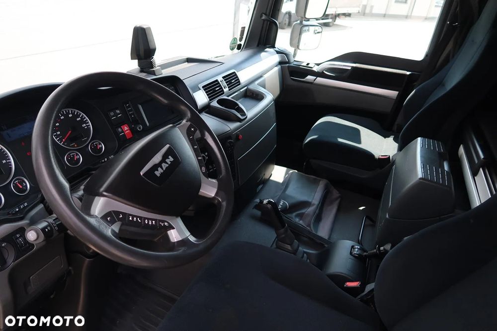 MAN TGL 12.220 Solówka 17EP - 15