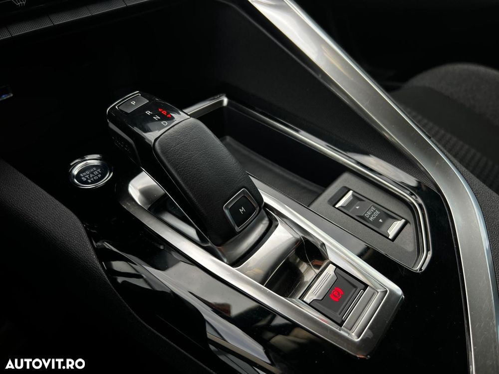 Peugeot 3008 - 14