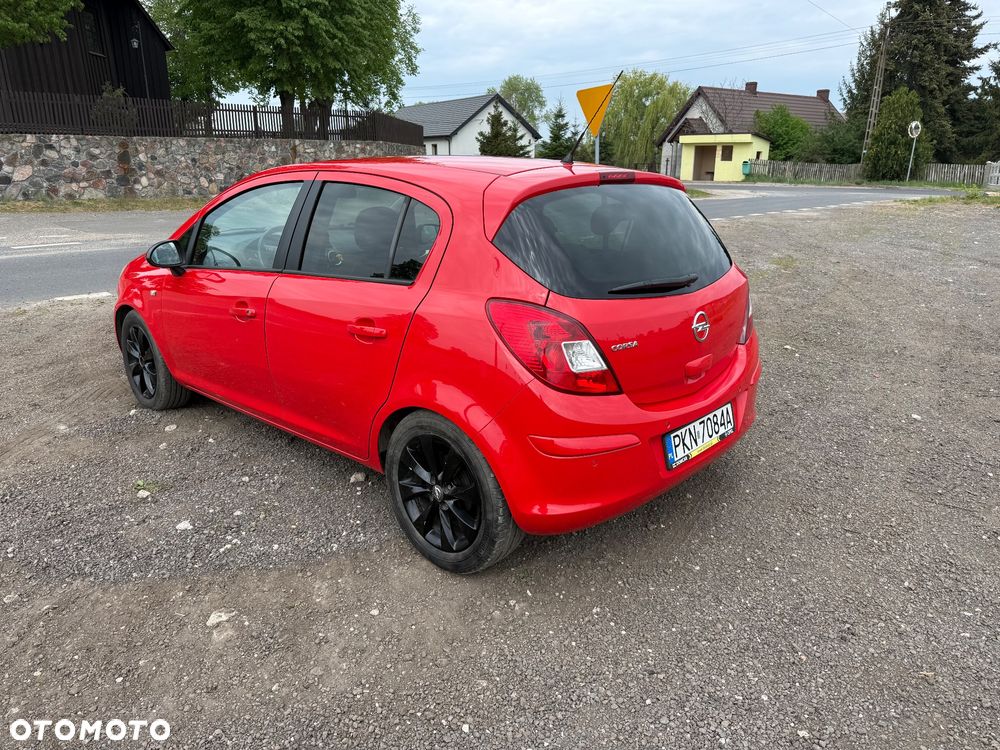 Opel Corsa 1.4 16V Innovation - 8