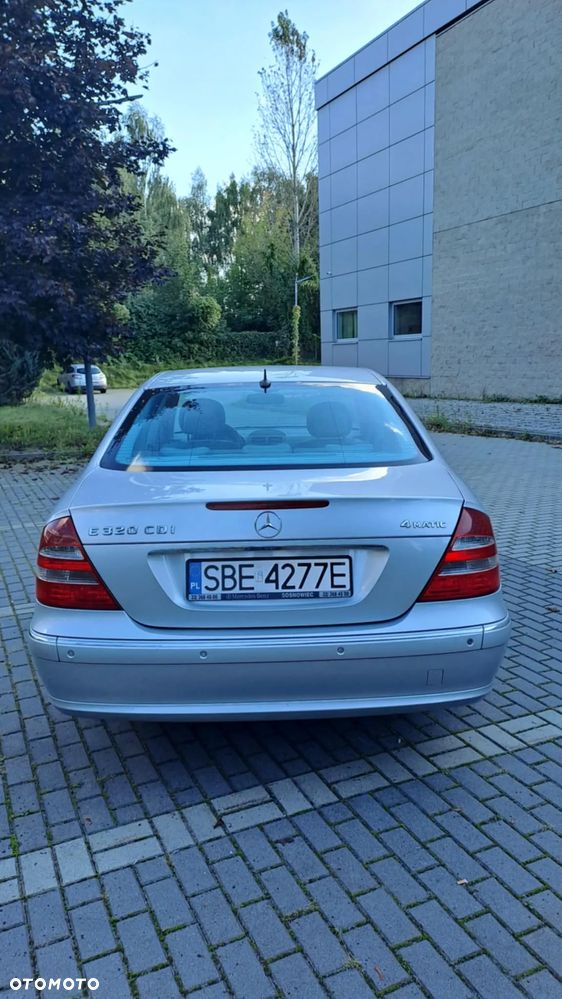 Mercedes-Benz Klasa E 320 CDI 4-Matic Avantgarde - 3