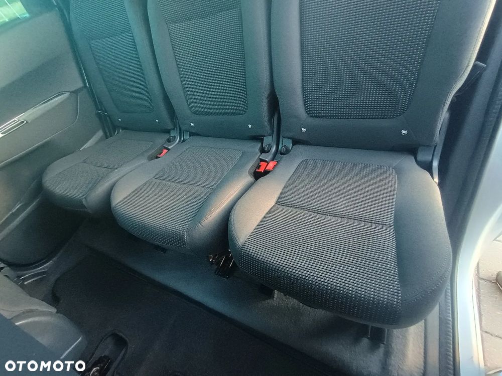 Peugeot 5008 BlueHDI 120 EAT6 Stop & Start Active - 12