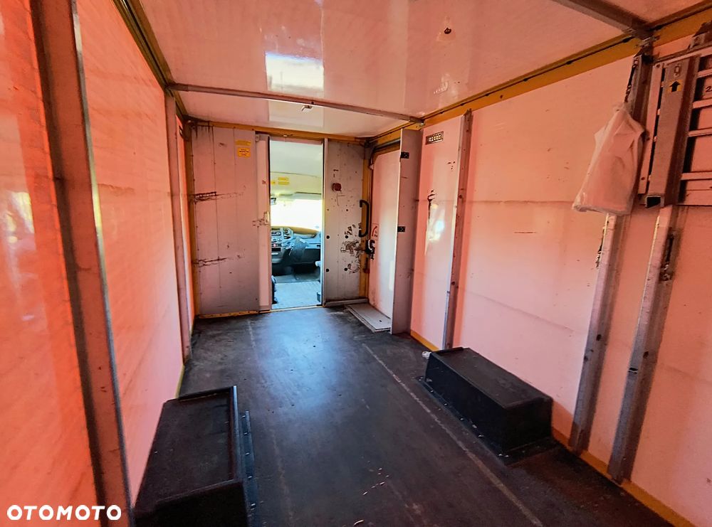 Iveco Daily 35s11 pocztowy POCZTA UPS DHL SPRINTER 308 FOOD TRUCK Autosklep - 14