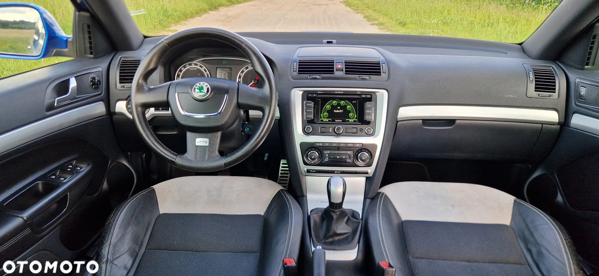 Skoda Octavia Combi 2.0 TDI CR DPF RS - 26