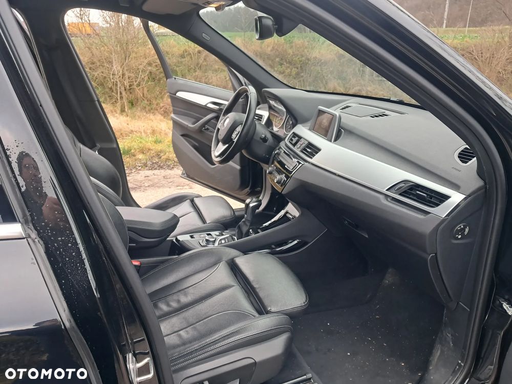 BMW X1 sDrive18d Sport Line - 7