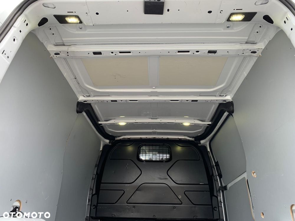 Ford Transit Custom - 16