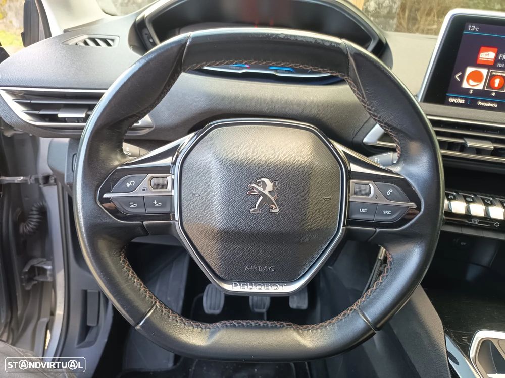 Peugeot 3008 1.6 BlueHDi Active - 11