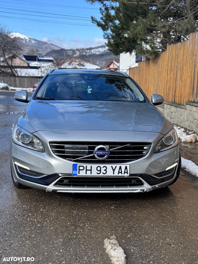 Volvo V60 D5 AWD Basic - 16