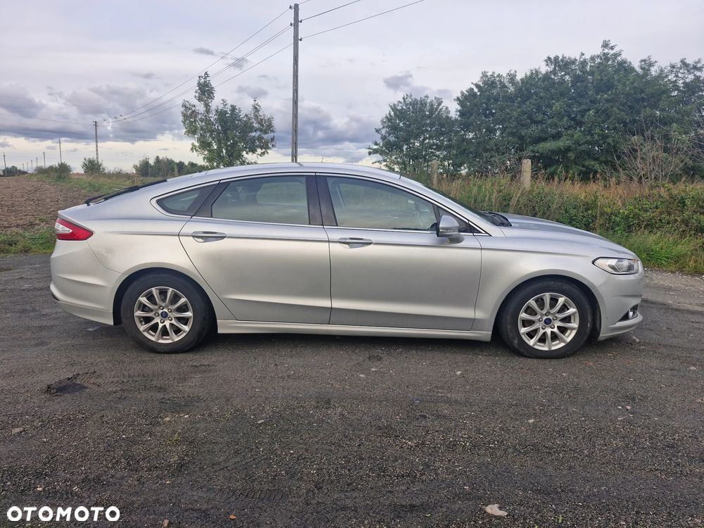 Ford Mondeo 1.6 TDCi Titanium - 4
