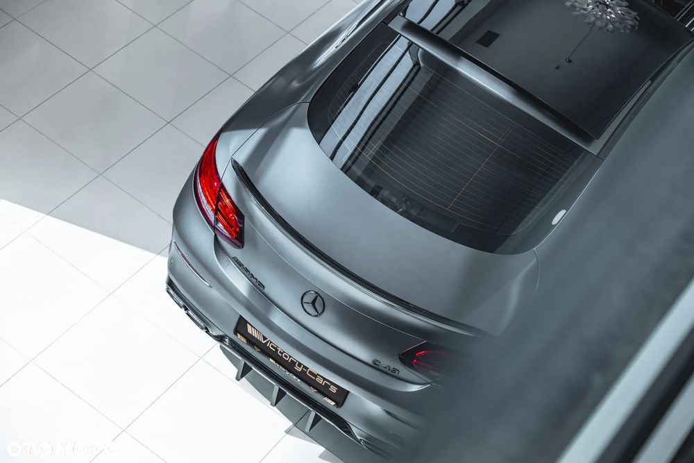 Mercedes-Benz Klasa C AMG 43 4Matic 9G-TRONIC - 25