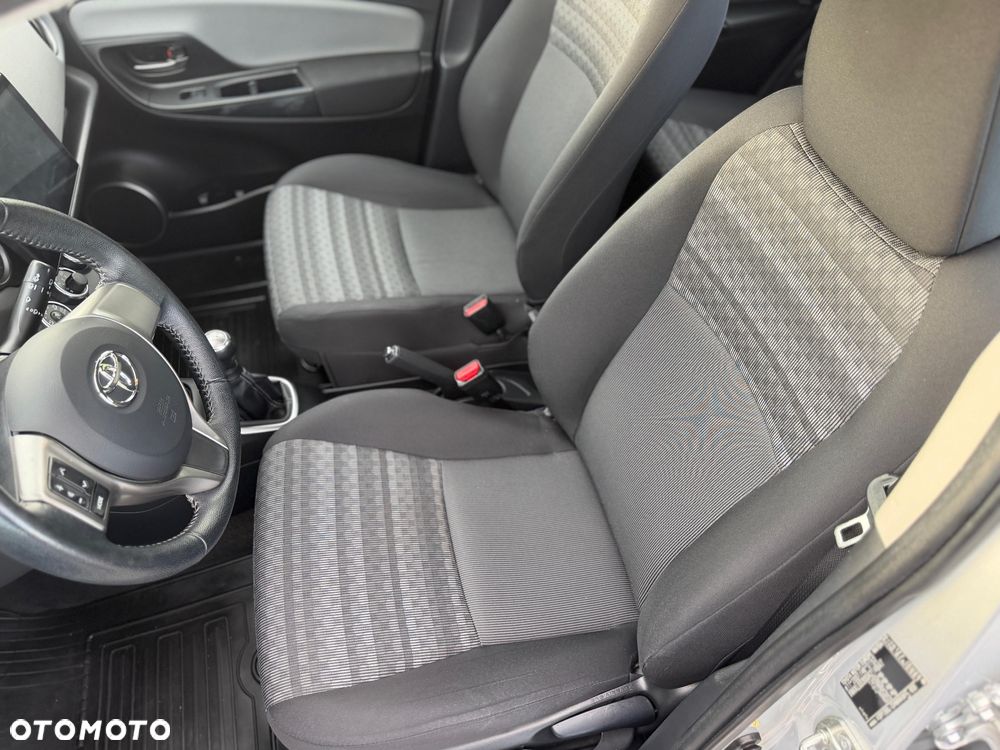 Toyota Yaris 1.0 Life EU6 - 14