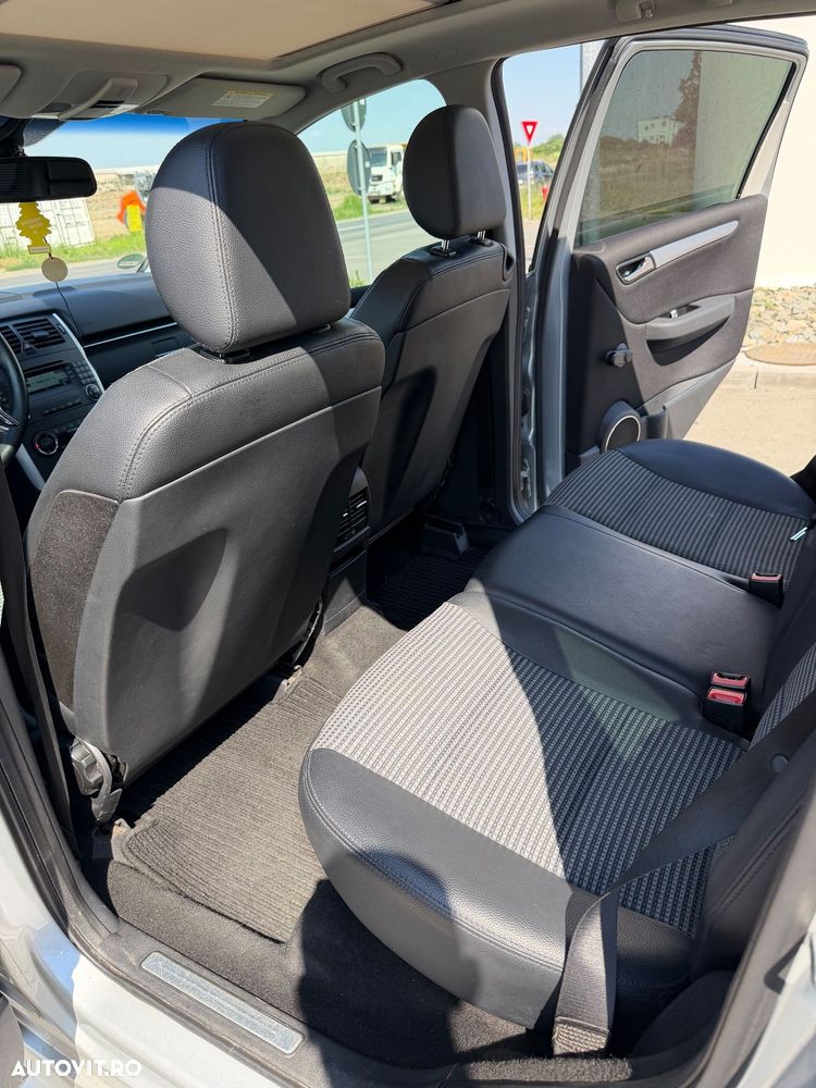 Mercedes-Benz B 200 - 17