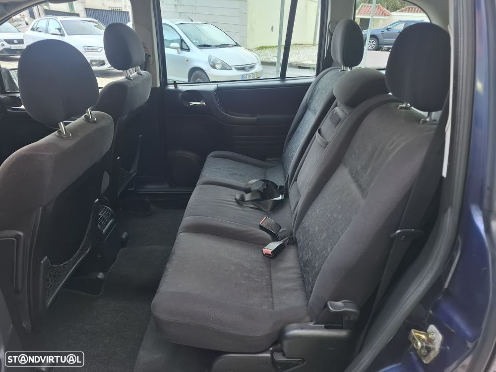 Opel Zafira 2.0 DTi Elegance - 23