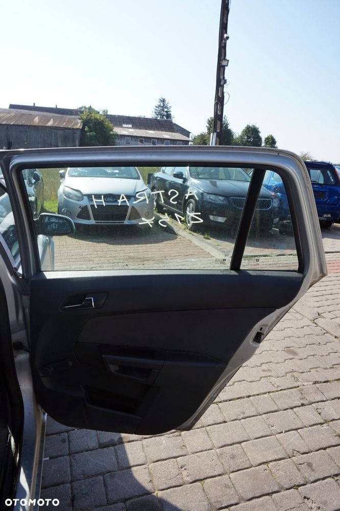 DRZWI TYLNE PRAWE ASTRA III H KOMBI Z157  SREBRNY OPEL 2004-2006 - 8