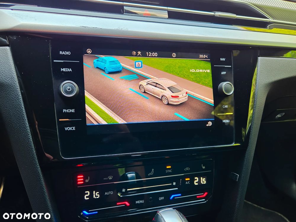 Volkswagen Arteon 2.0 TSI R-Line DSG - 26