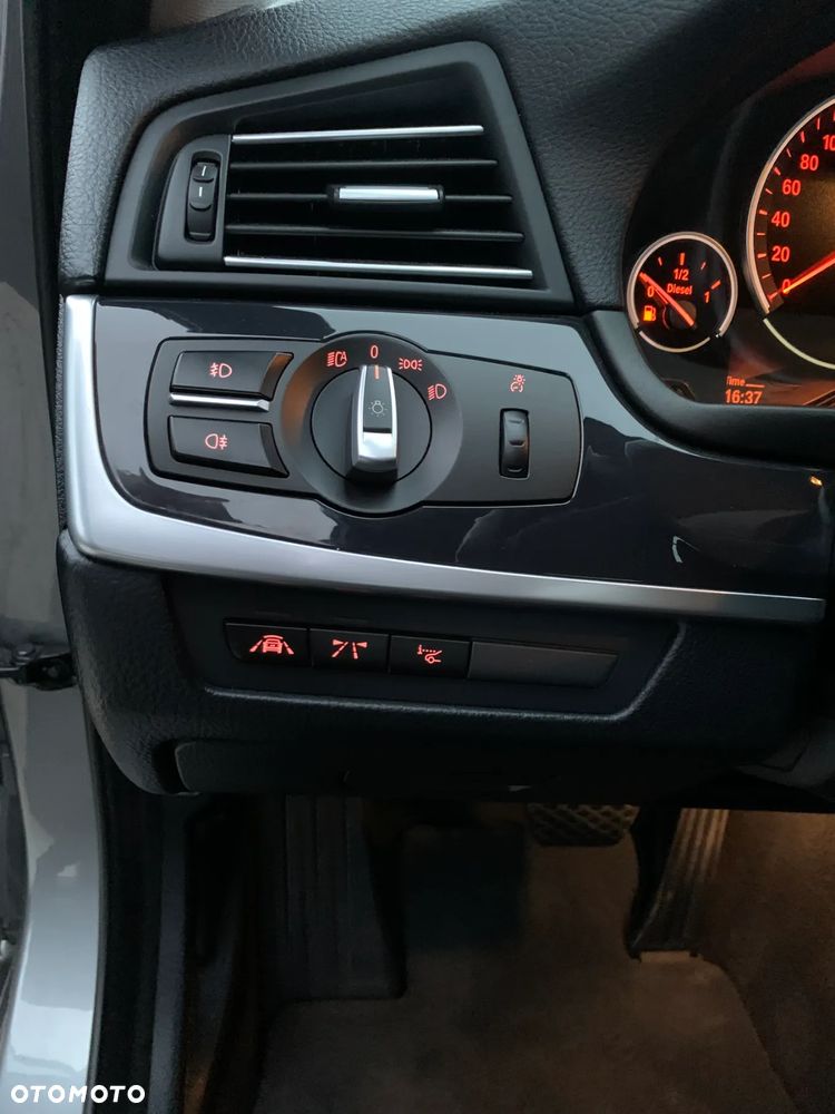 BMW Seria 5 520d - 7