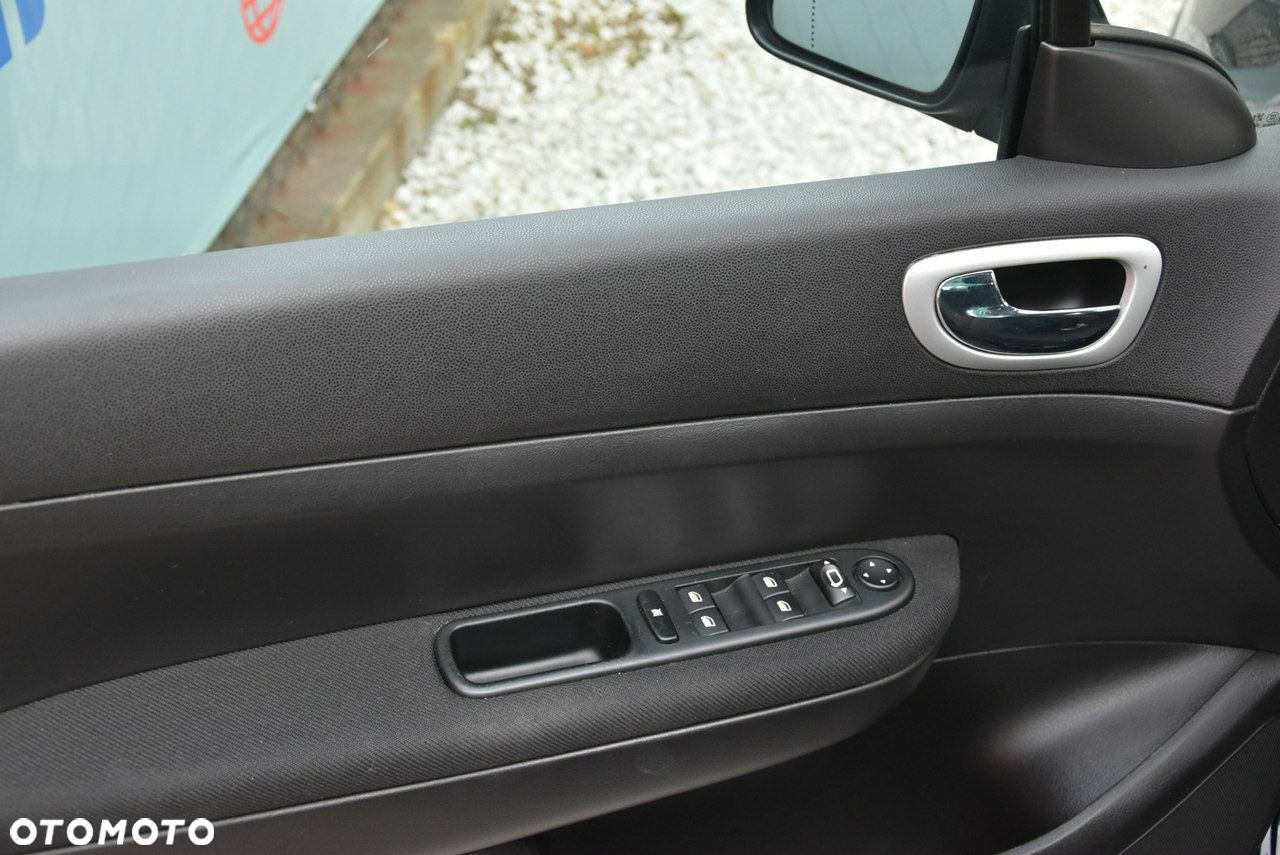 Peugeot 307 - 21