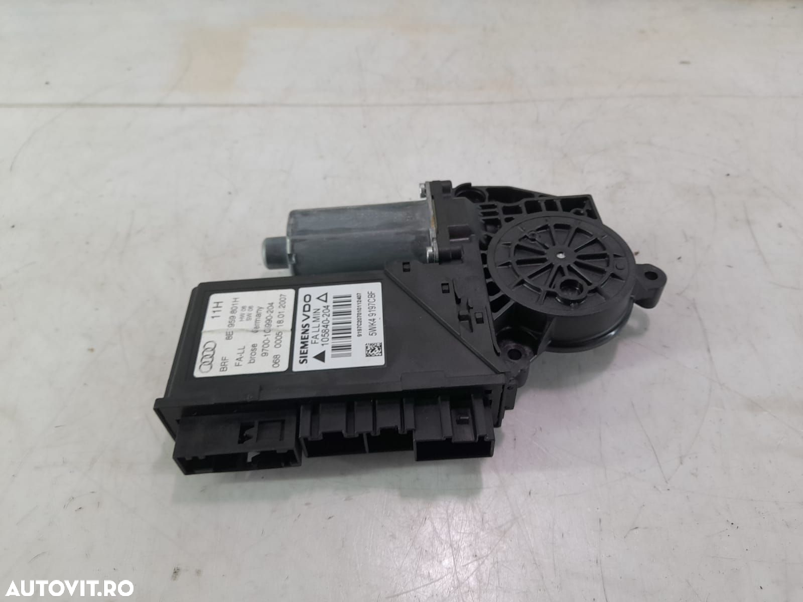 Motoras macara stanga fata 8e1959801h Audi A4 B7 [2004 - 2008] 1.9 td - 3