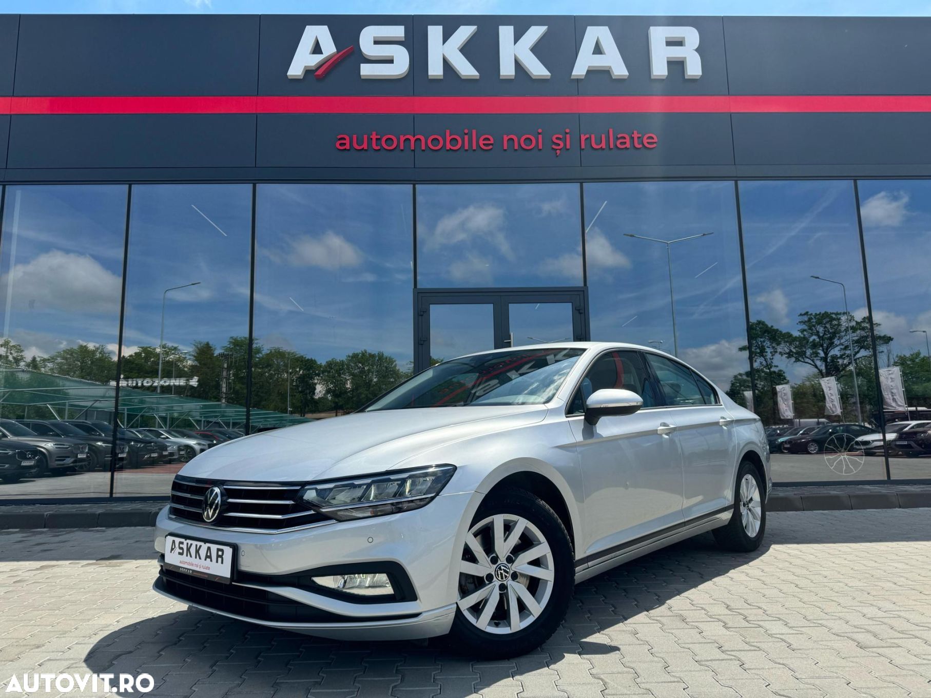 Volkswagen Passat 2.0 TDI DSG Advance - 1
