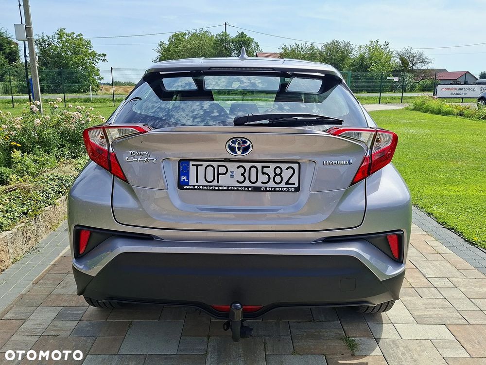 Toyota C-HR - 12