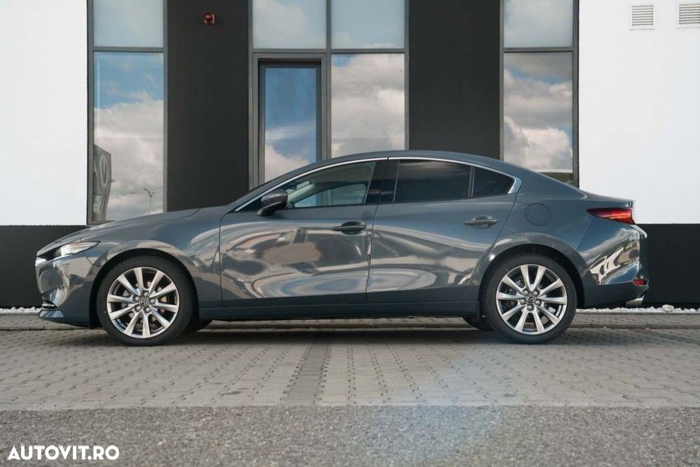 Mazda 3 - 4