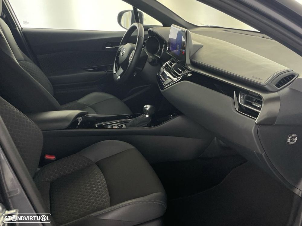 Toyota C-HR 1.8 Hybrid Square Collection - 21