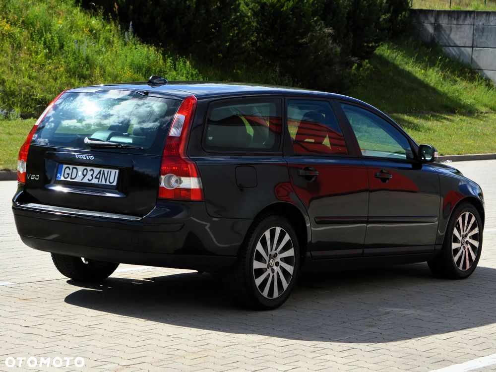 Volvo V50 2.0D Momentum - 2