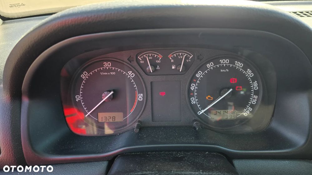 Skoda Octavia 1.9 TDI Tour - 10