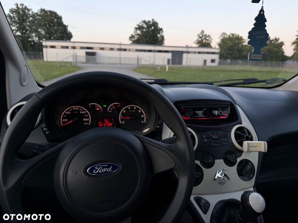 Ford KA 1.2 Titanium EU5 - 12