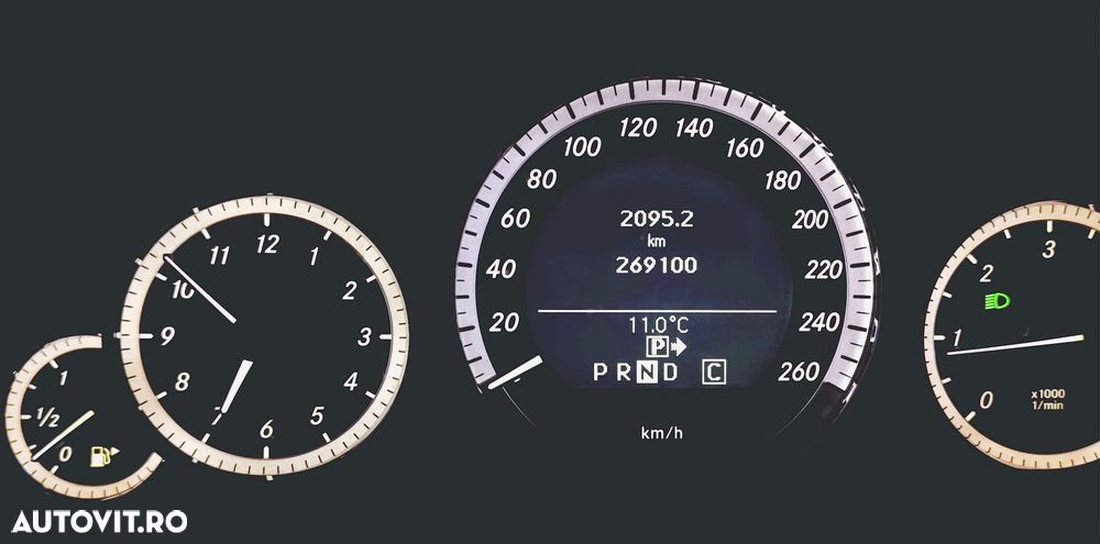 Mercedes-Benz E - 8