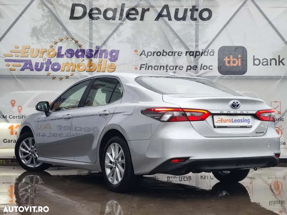 Toyota Camry 2.5 Hybrid Business - 6