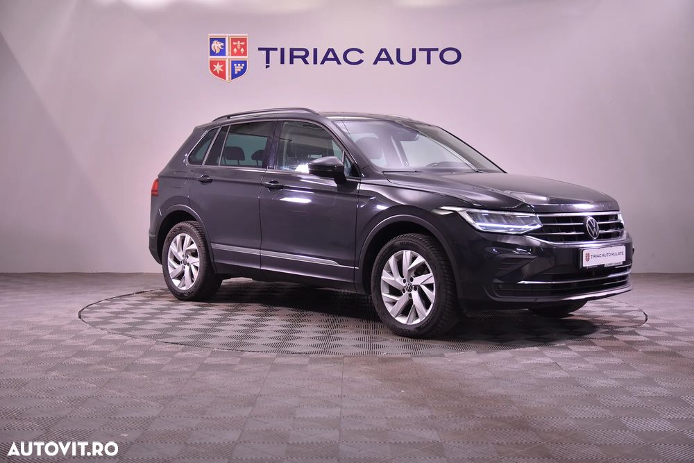 Volkswagen Tiguan - 8