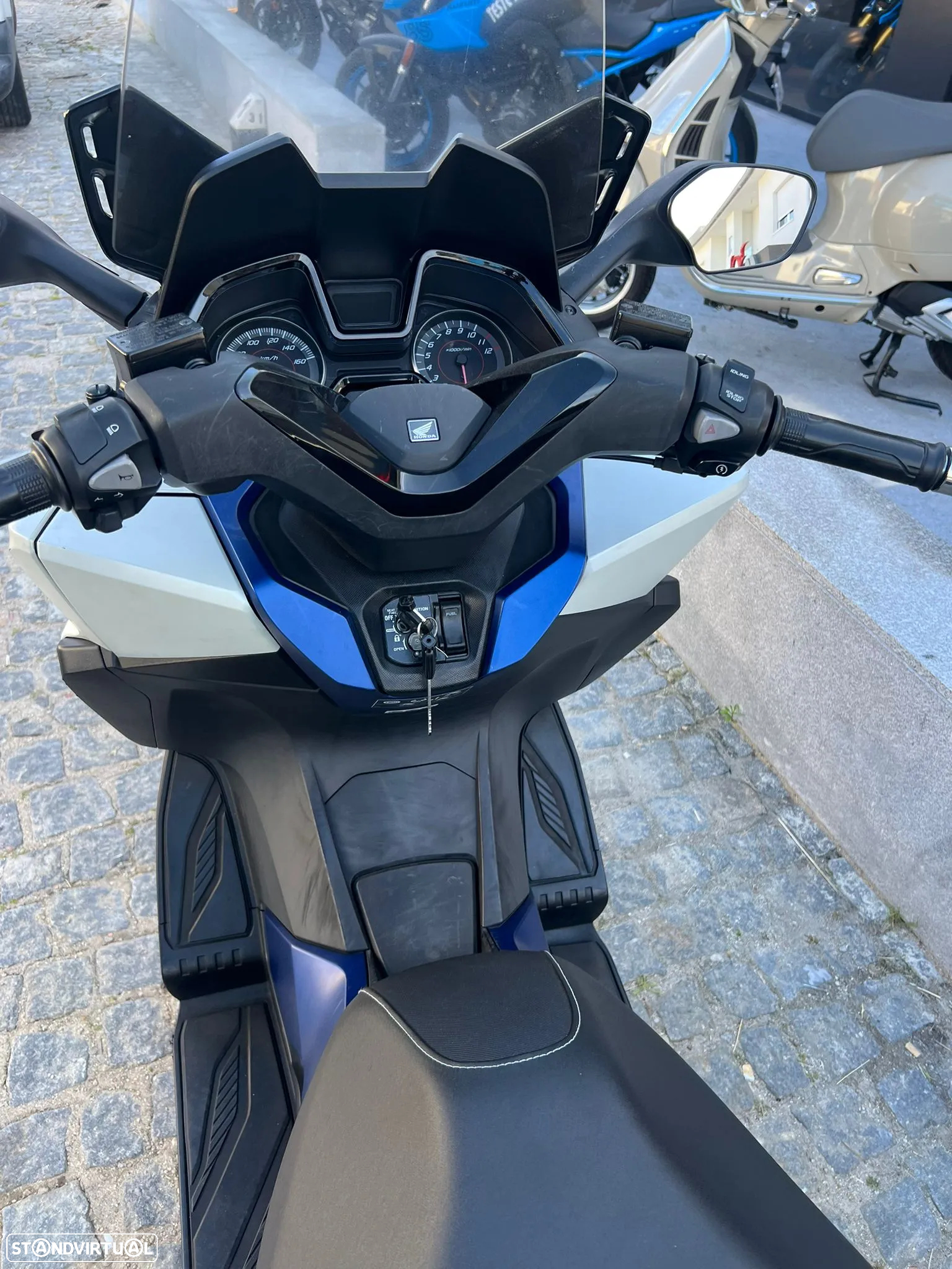 Honda Forza - 7