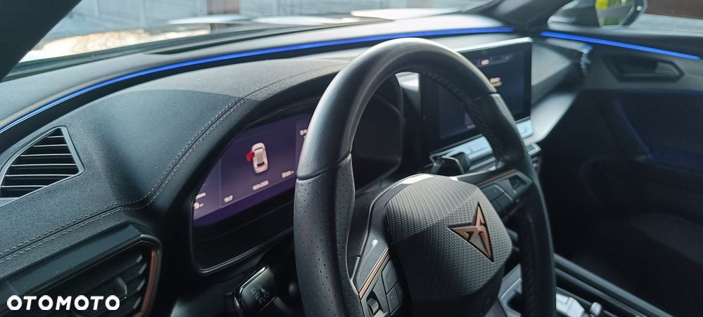 Cupra Formentor 1.5 TSI DSG - 32