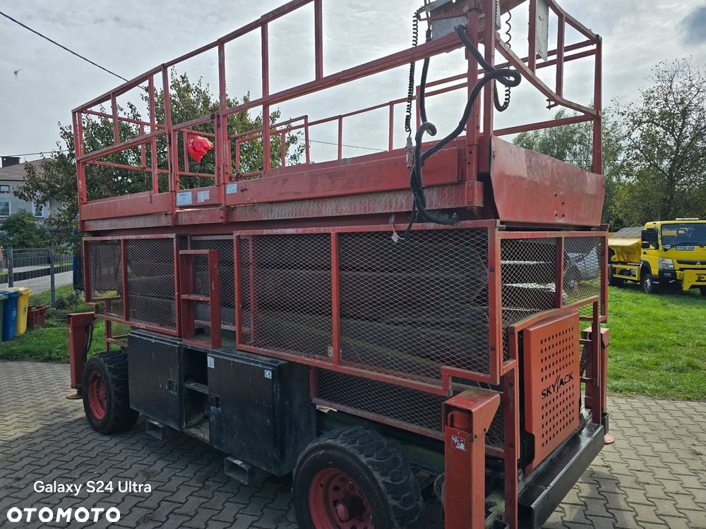 Skyjack Sj 9250 4x4 Diesel 17 metrów Aktualny Tüv - 8